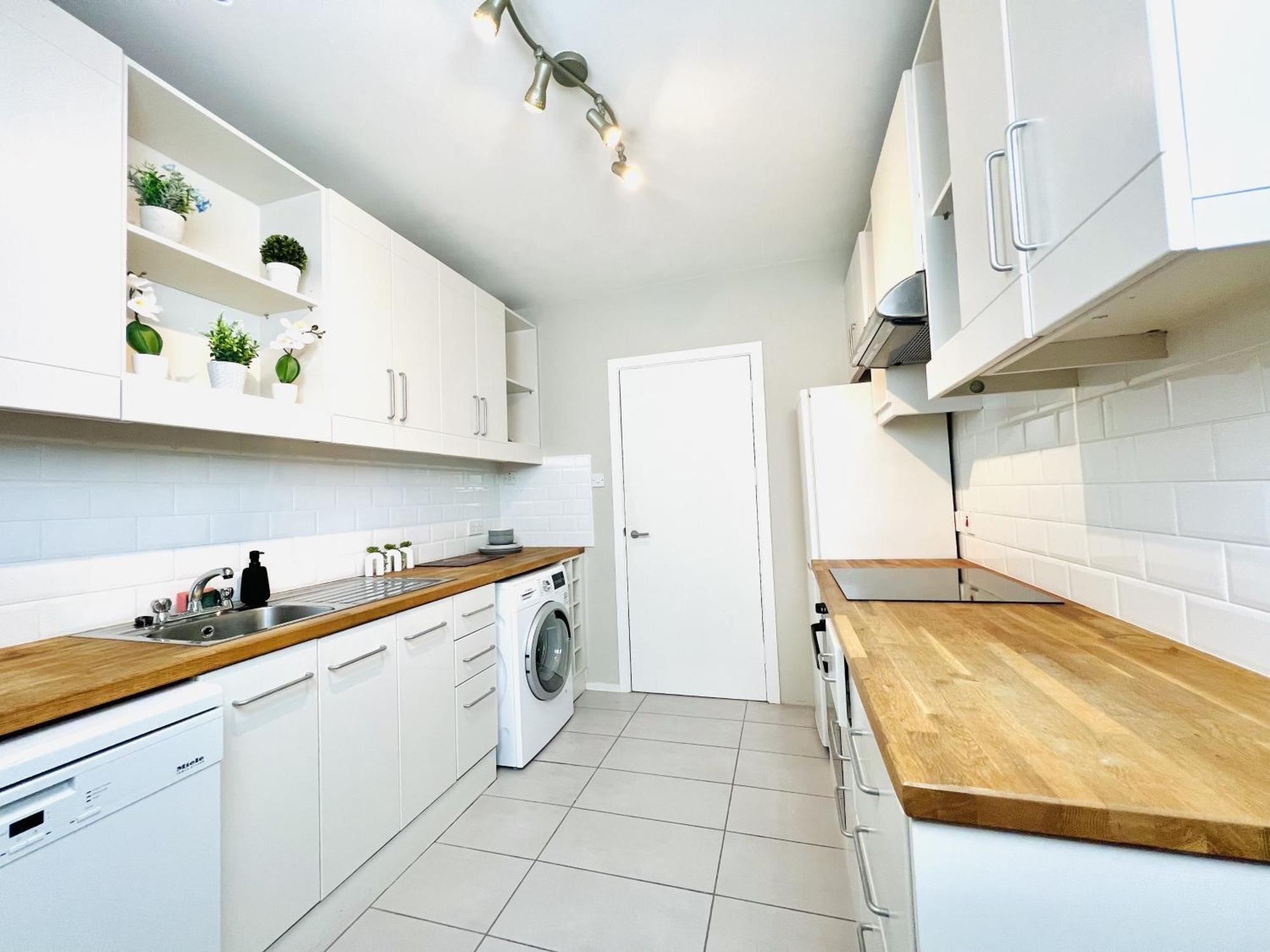Lovely Spacious Apartment At Temple Bar Dublin Exterior photo